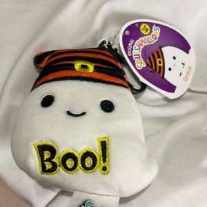 Clip on squishmallow